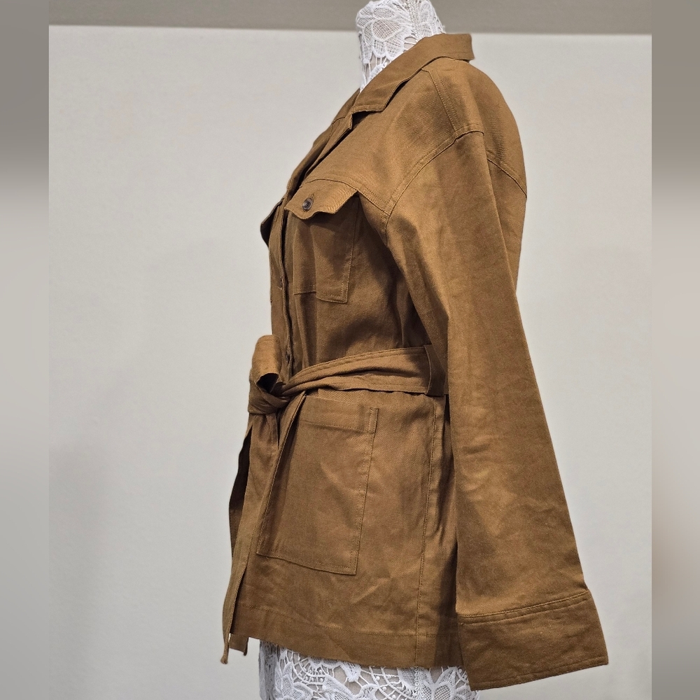 Halston Linen Blend Button Down Belted Shacket Sz L - Picture 2 of 12
